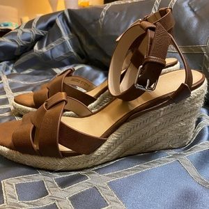 Market & Spruce Wedge